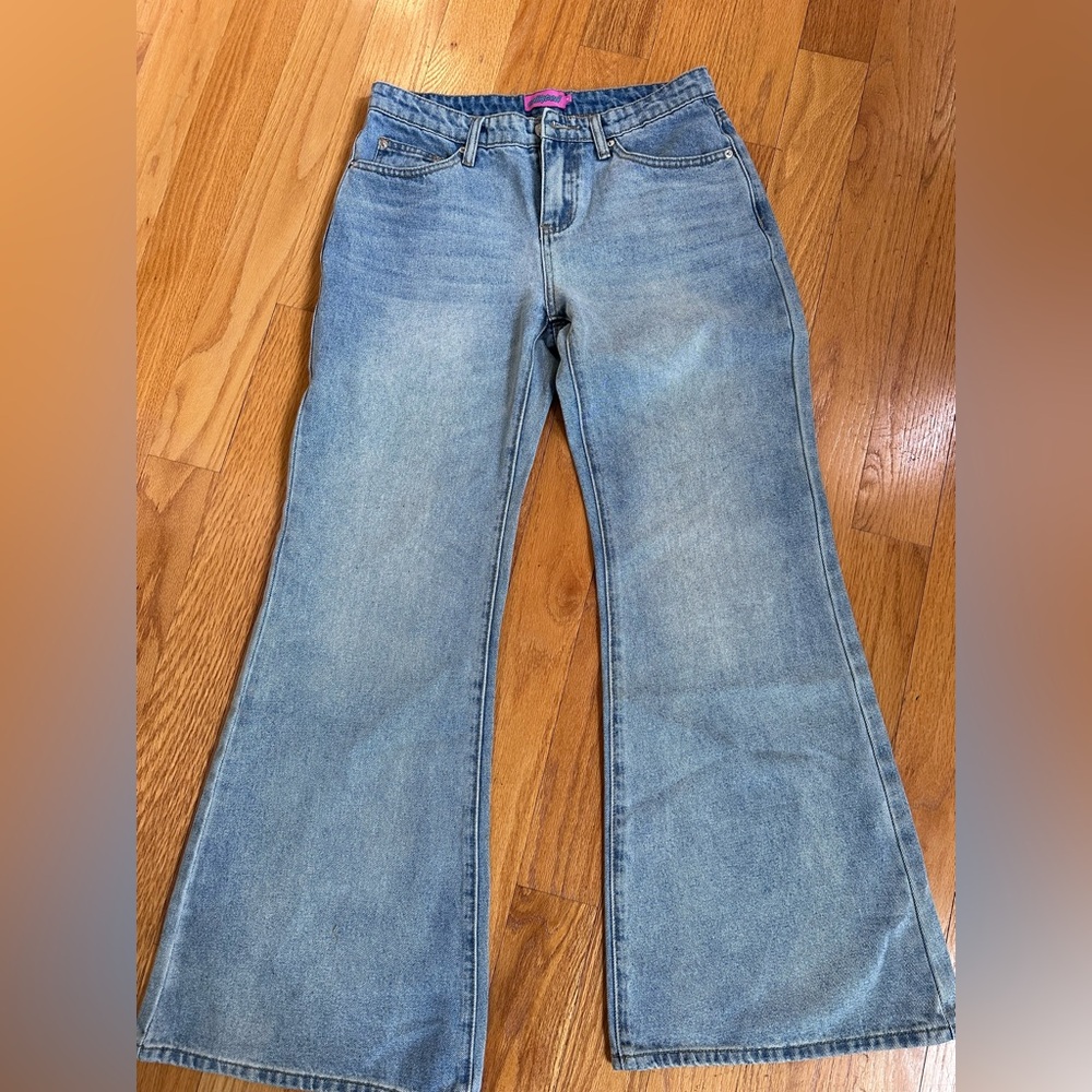 Edikted Bootcut Blue Jeans